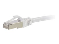 C2G Cat5e Booted Shielded (STP) Network Patch Cable - Cordon de raccordement - RJ-45 (M) pour RJ-45 (M) - 15 m - STP - CAT 5e - Moulé - blanc 83887